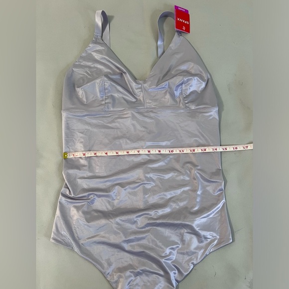 SPANX Thong Bodysuit Purple Light Orchid Satin Women SZ 2X Shapewear Unlined NWT - Picture 5 of 16